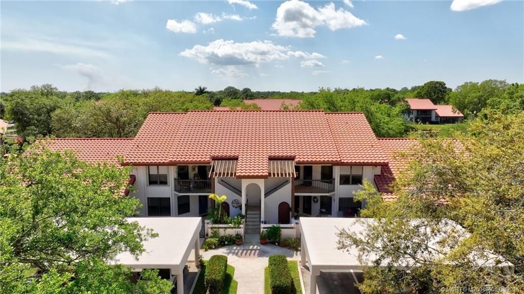 6040 SE Martinique Drive, Unit 102, Stuart, FL 34997 Photo