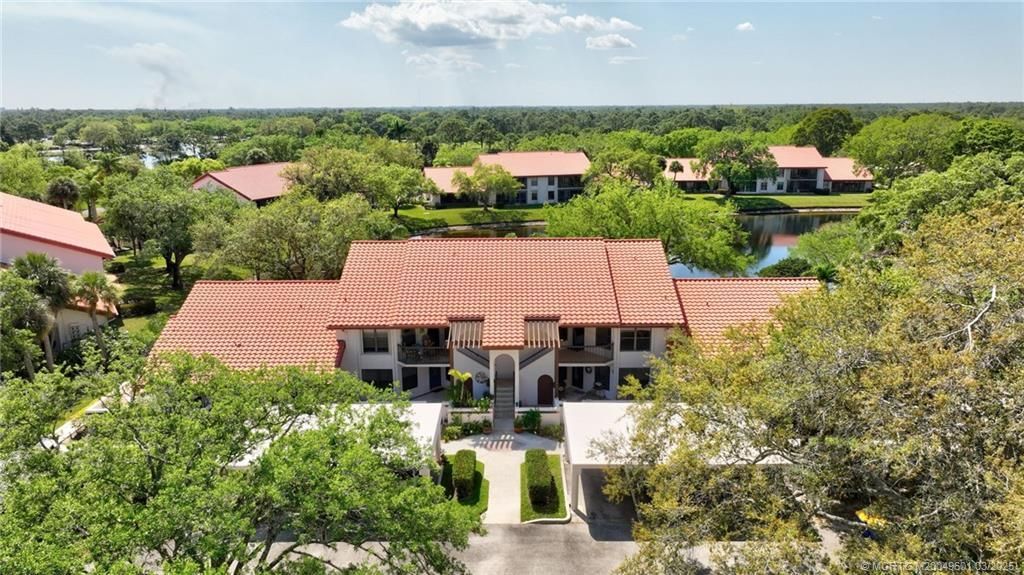 6040 SE Martinique Drive, Unit 102, Stuart, FL 34997 Photo