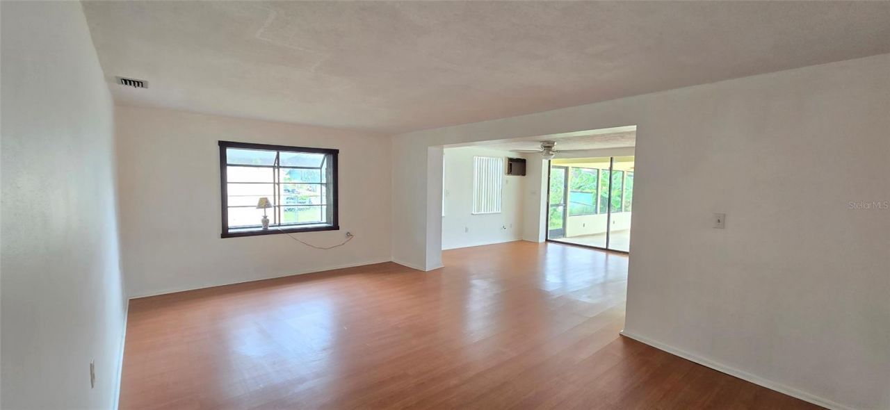 1414 Grand Boulevard, Holiday, FL 34690 Photo