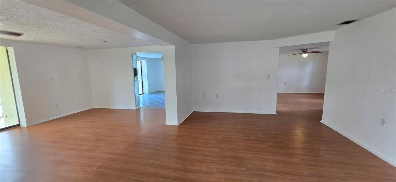 1414 Grand Boulevard, Holiday, FL 34690 Photo