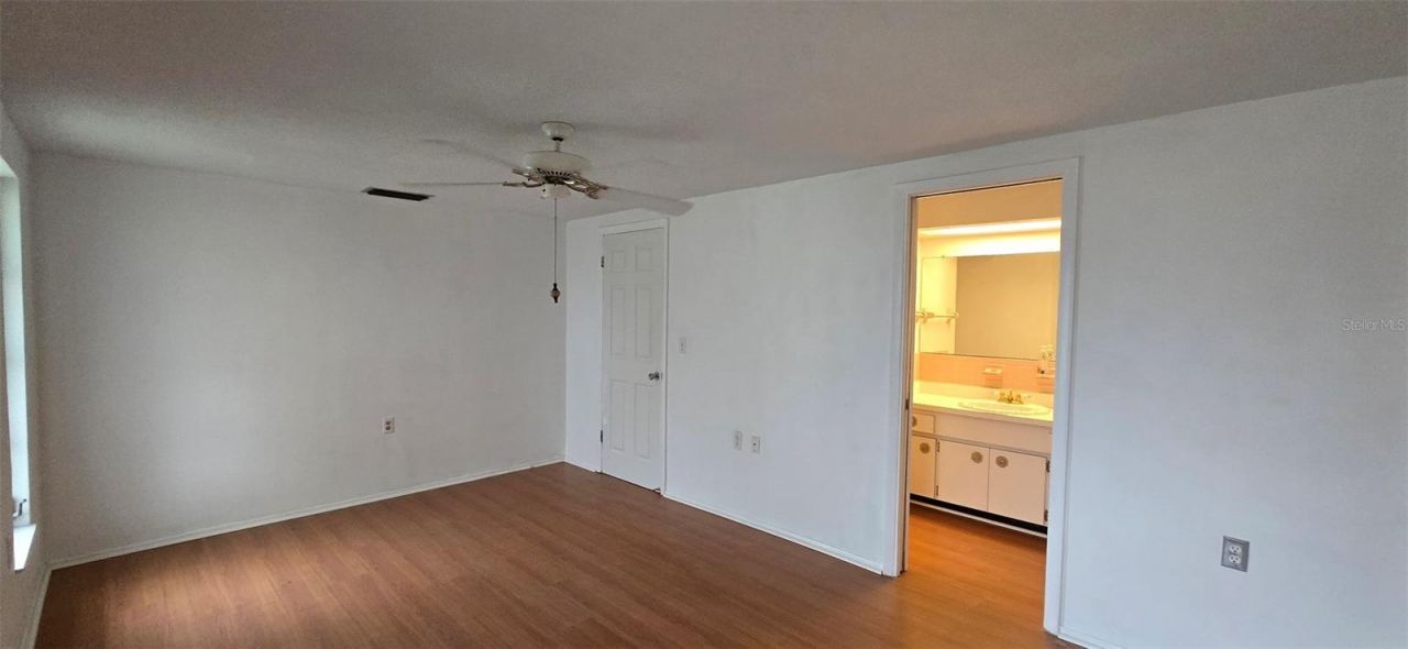 1414 Grand Boulevard, Holiday, FL 34690 Photo