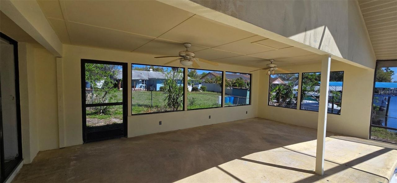 1414 Grand Boulevard, Holiday, FL 34690 Photo