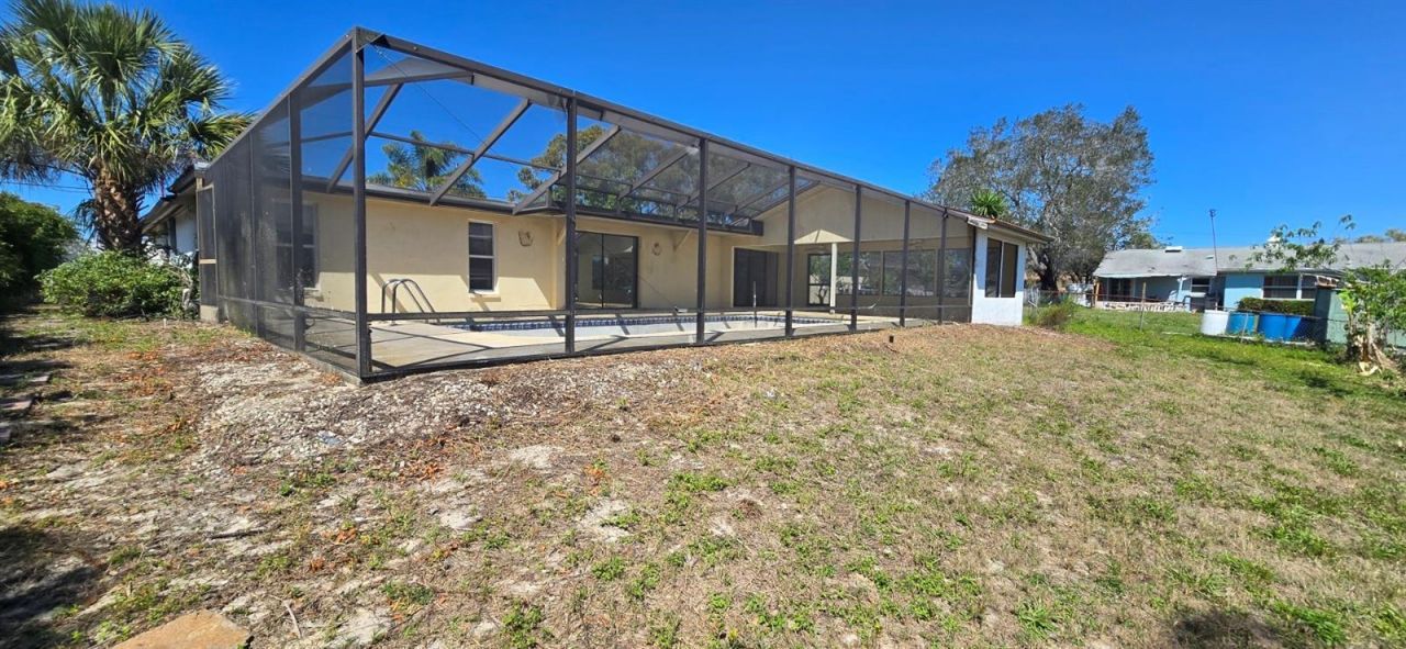 1414 Grand Boulevard, Holiday, FL 34690 Photo