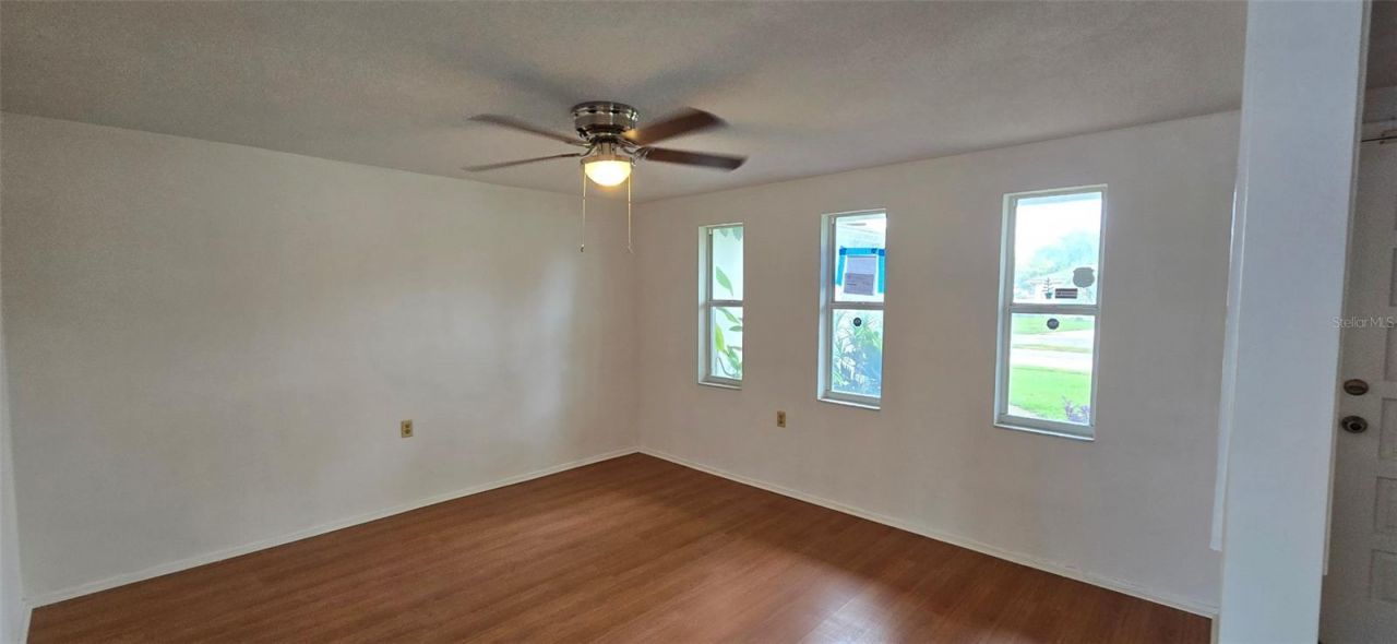 1414 Grand Boulevard, Holiday, FL 34690 Photo