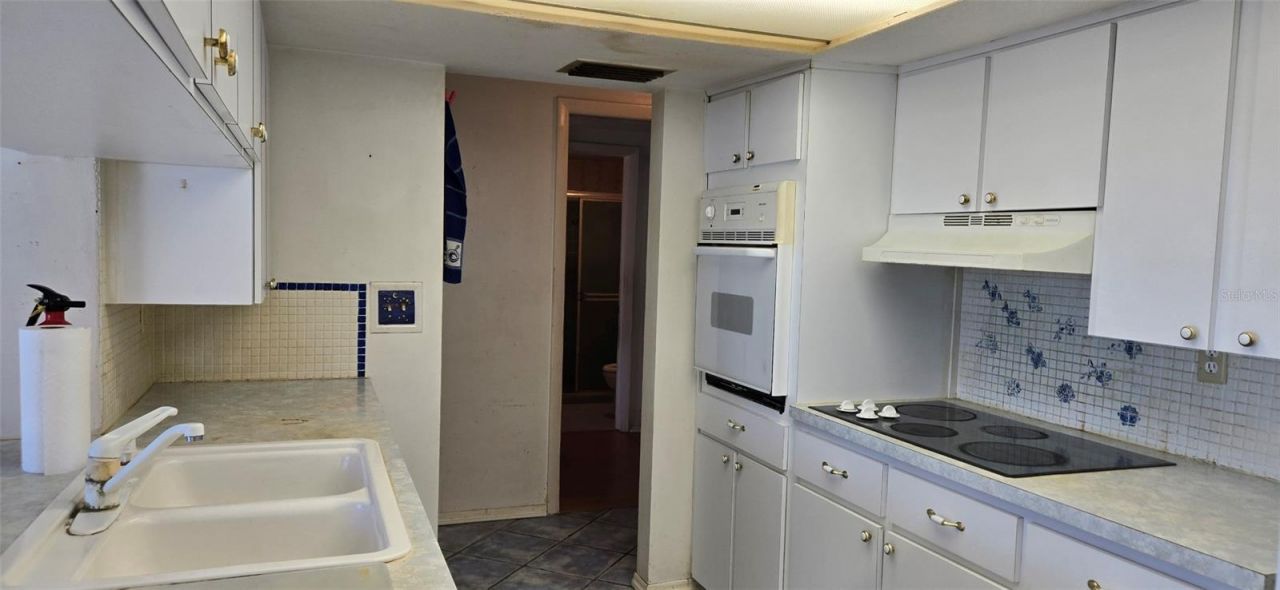 1414 Grand Boulevard, Holiday, FL 34690 Photo