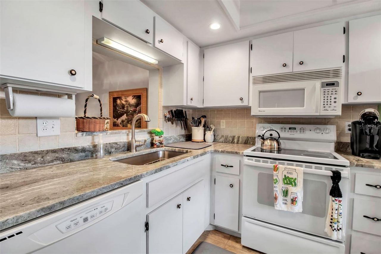 2808 60th Avenue W, Unit 1722, Bradenton, FL 34207 Photo