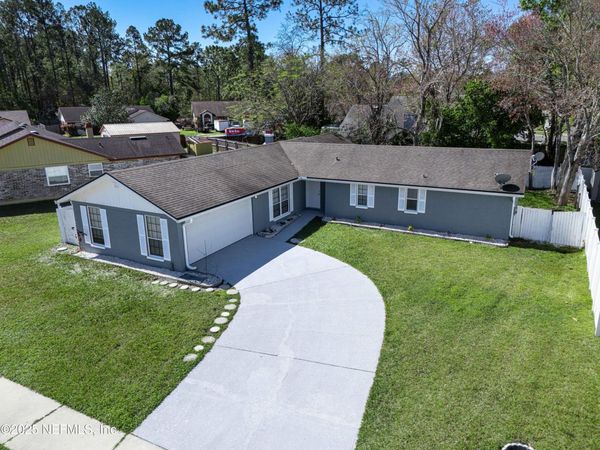 3950 STAR TREE Road, Jacksonville, FL 32210