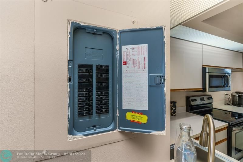 900 Crosswinds Drive, Unit D2, Greenacres, FL 33413 Photo