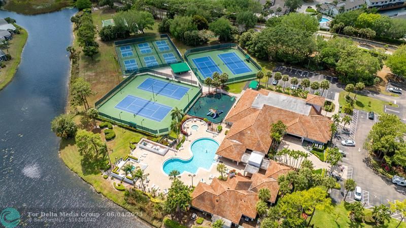 900 Crosswinds Drive, Unit D2, Greenacres, FL 33413 Photo