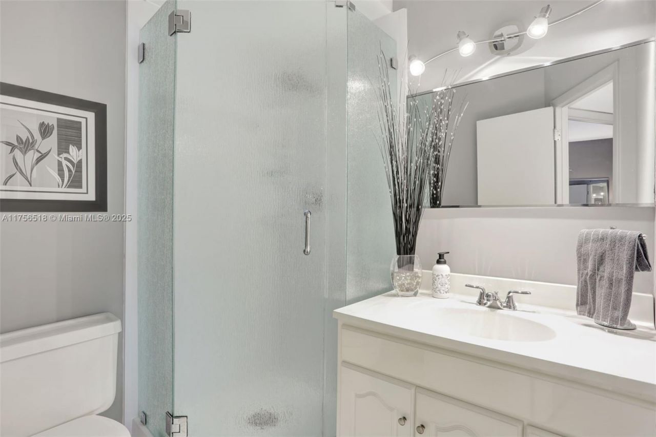 4421 NW 16th St, Unit G110, Lauderhill, FL 33313 Photo