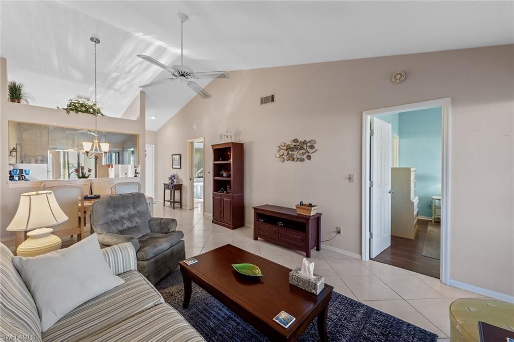 1011 SE 38th Ter, Unit 2213, Cape Coral, FL 33904 Photo