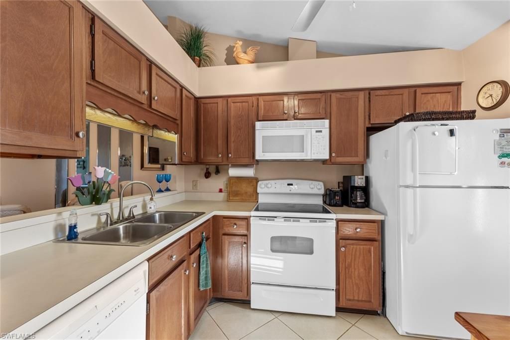 1011 SE 38th Ter, Unit 2213, Cape Coral, FL 33904 Photo