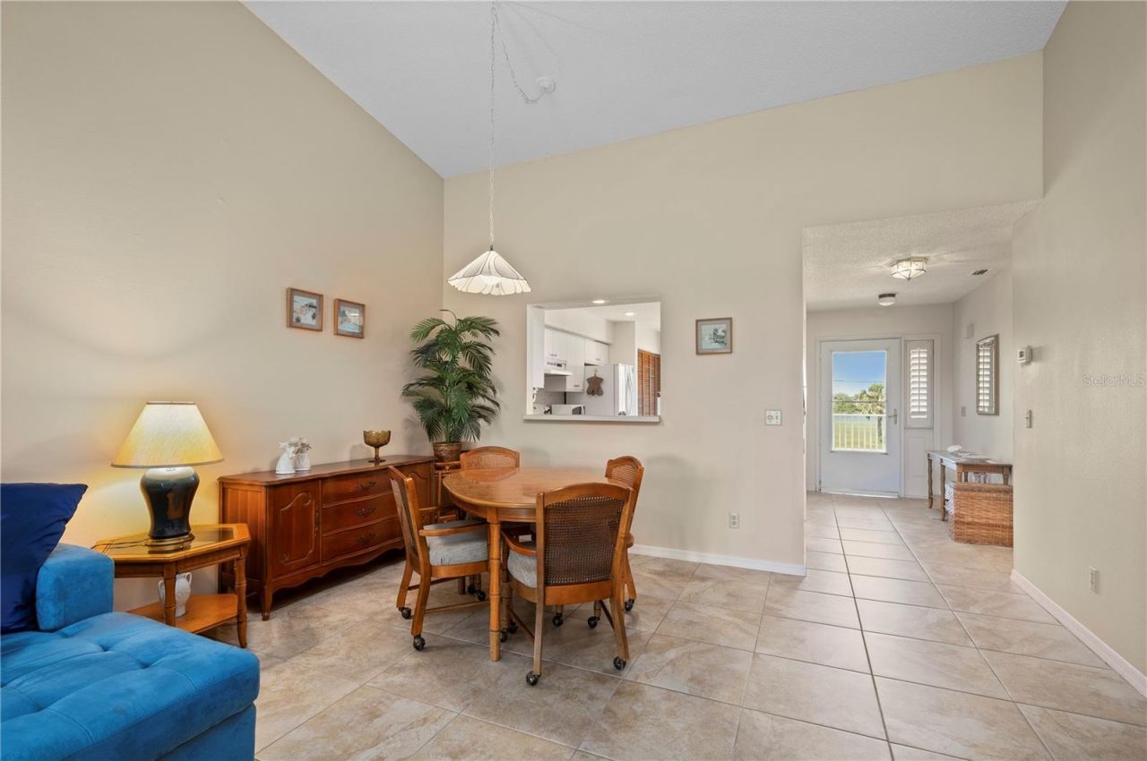 1408 San Cristobal Avenue, Unit 4, Punta Gorda, FL 33983 Photo