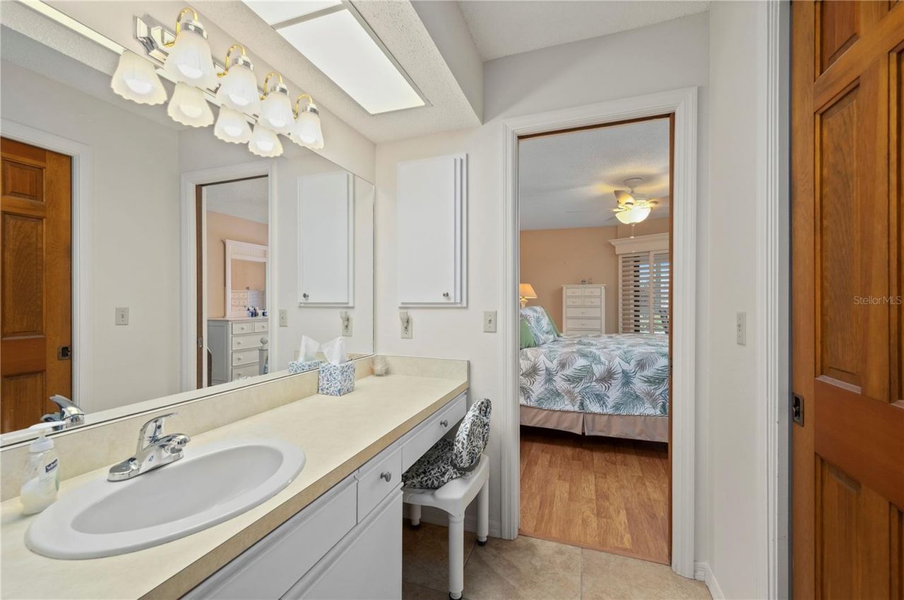 1408 San Cristobal Avenue, Unit 4, Punta Gorda, FL 33983 Photo