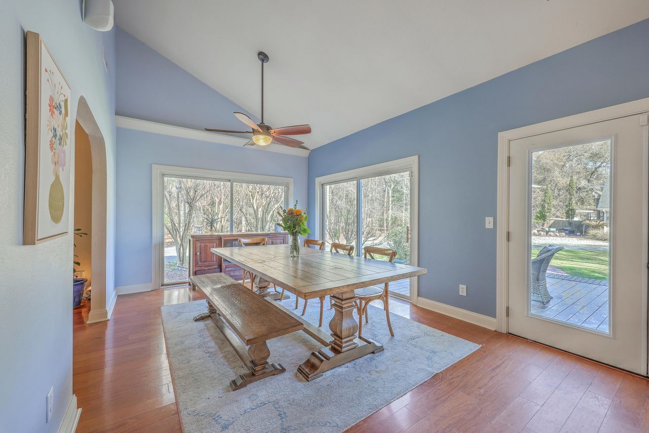 4462 Francis Younge Way Photo 43