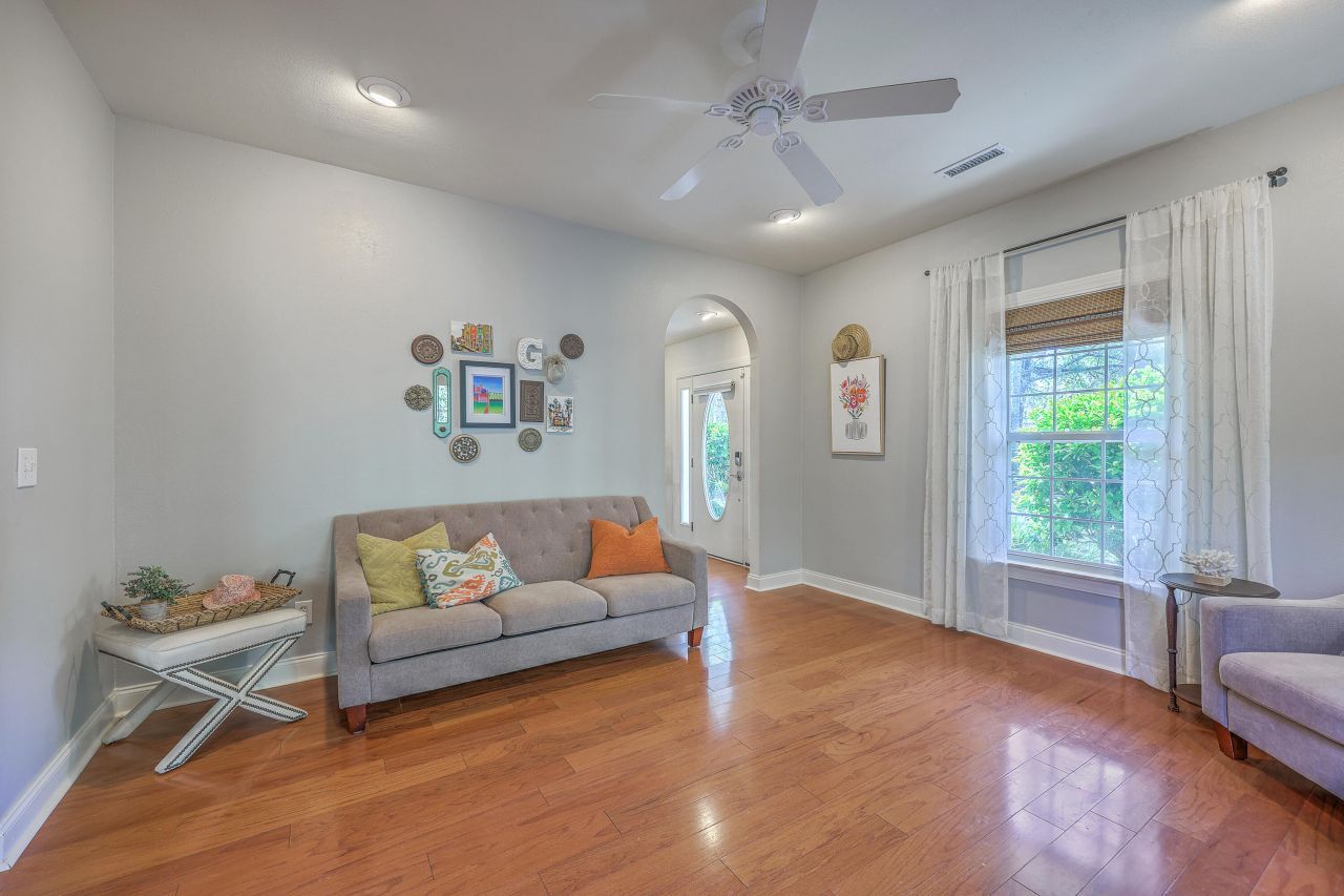 4462 Francis Younge Way Photo 60