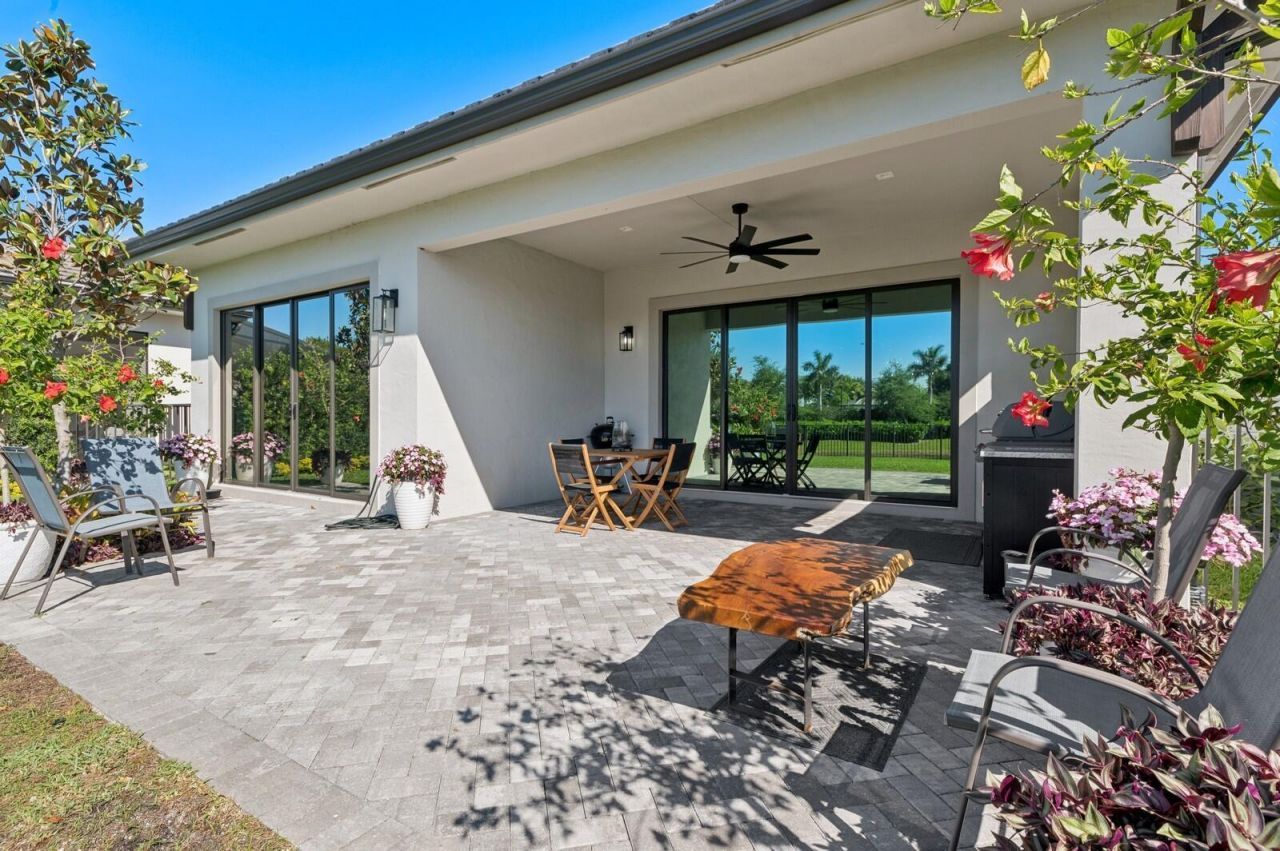 3088 Gin Berry Way, West Palm Beach, FL 33401 Photo