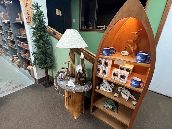 903 GARIBALDI AVE, Garibaldi, OR 97118