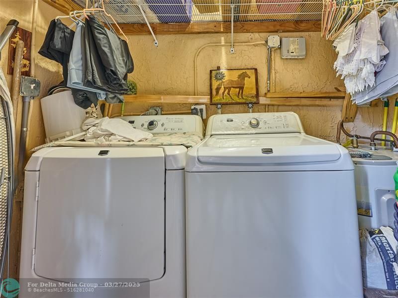 33 Spinning Wheel Lane, Unit 33, Tamarac, FL 33319 Photo