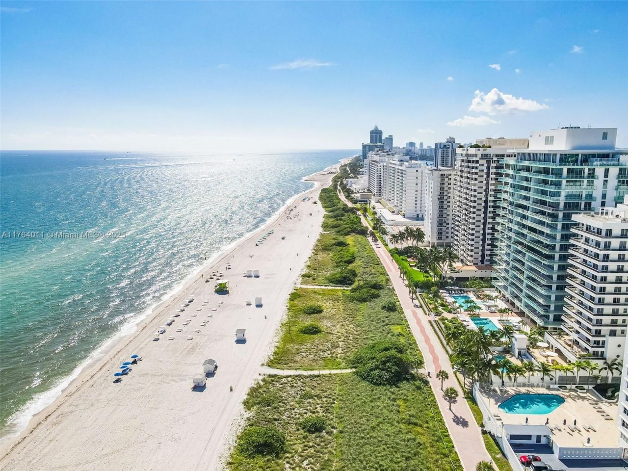 5875 Collins Ave, Unit 1704, Miami Beach, FL 33140 Photo