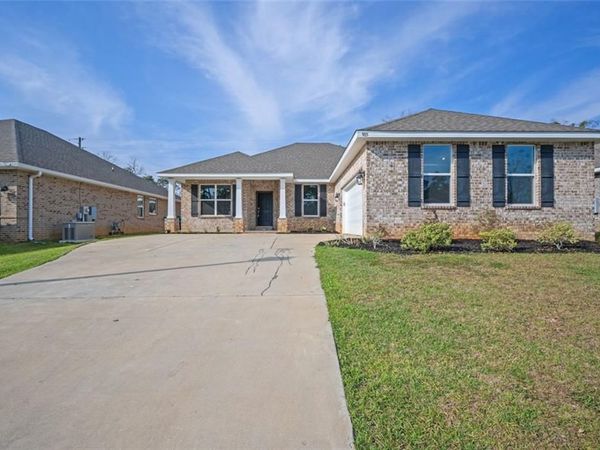 905 Ruisseau Drive, Foley, AL 36535