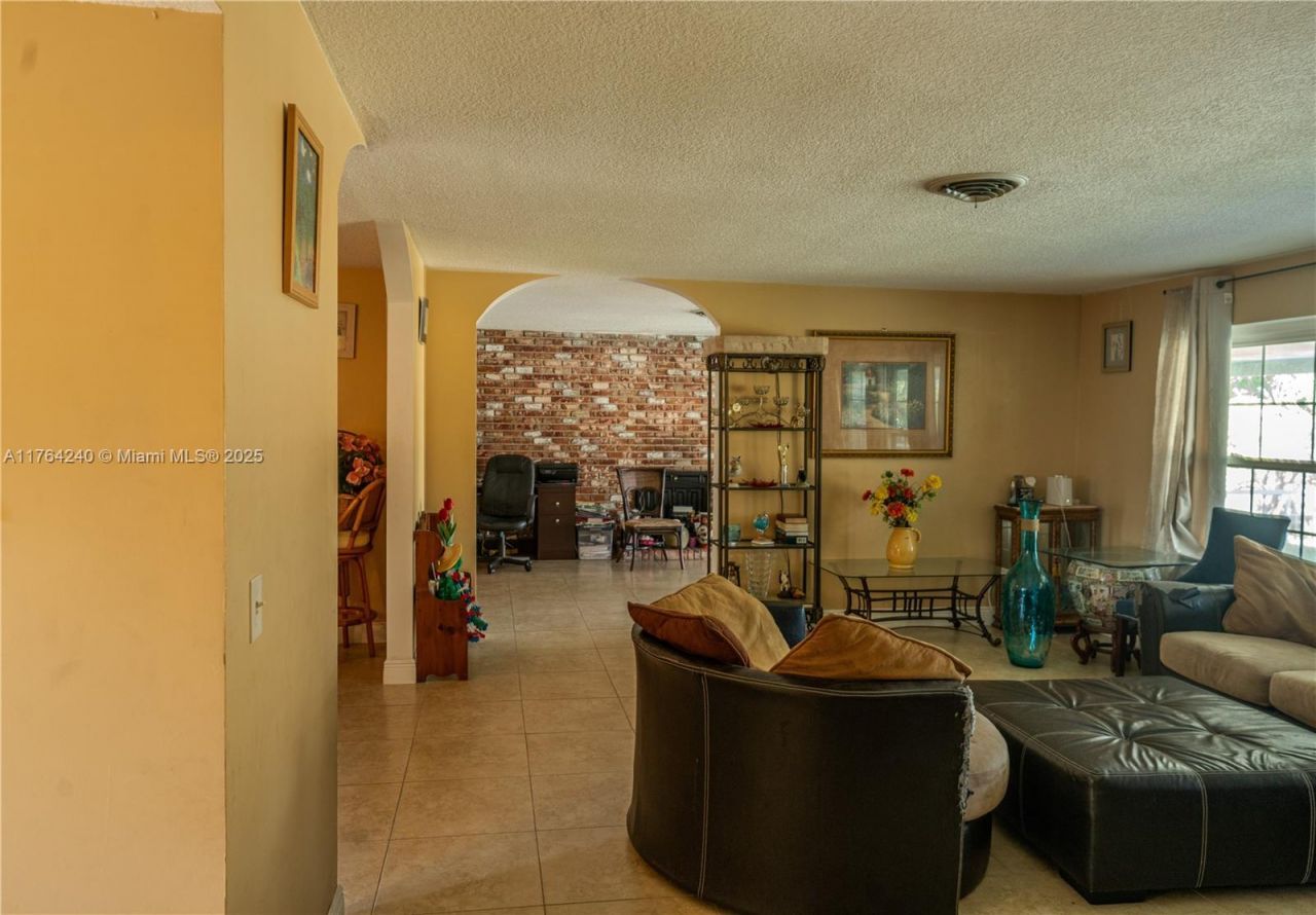 315 SW 12th Ave, Boynton Beach, FL 33435 Photo