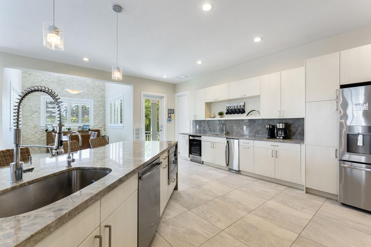 78 N Bounty Lane, Key Largo, FL 33037 Photo