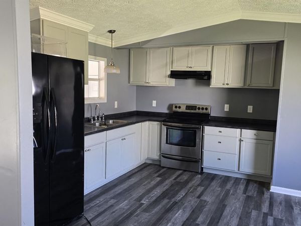 30997 Goldenrod St, Denham Springs, LA 70726