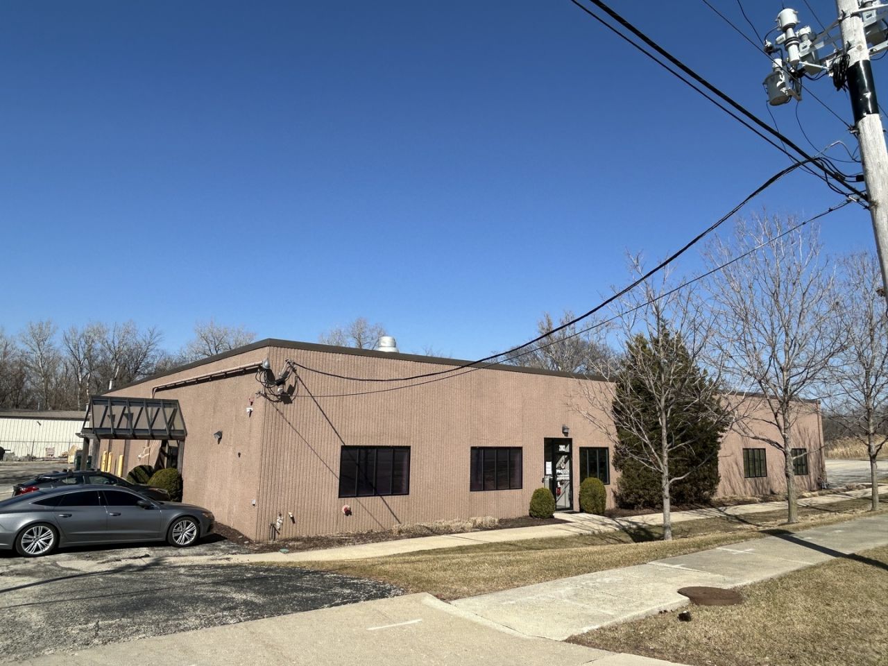 2800 Hitchcock Avenue, Downers Grove, IL 60515