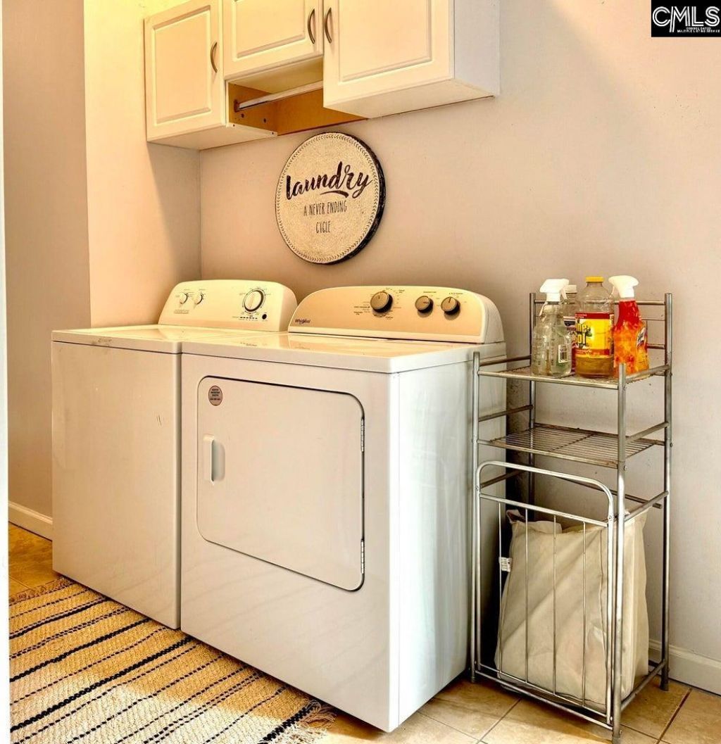 570 Pitside Photo 10