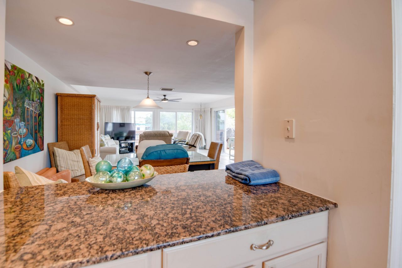 32 Hilton Haven Road, Unit 9, Key West, FL 33040 Photo