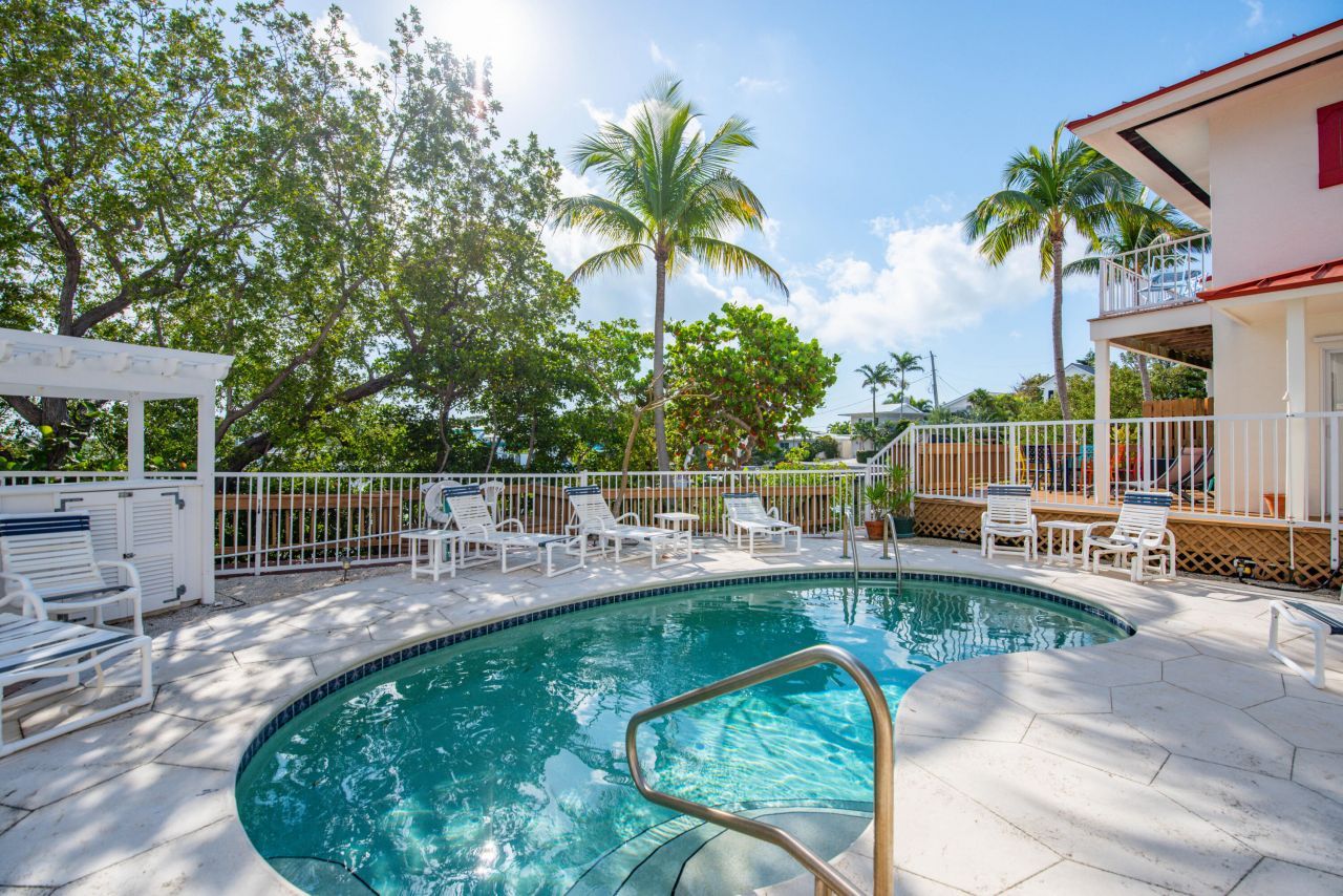 32 Hilton Haven Road, Unit 9, Key West, FL 33040 Photo