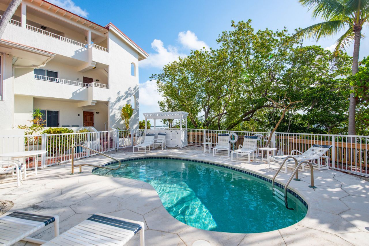 32 Hilton Haven Road, Unit 9, Key West, FL 33040 Photo