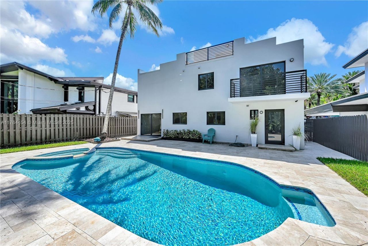 3305 NE 15th St, Fort Lauderdale, FL 33304 Photo