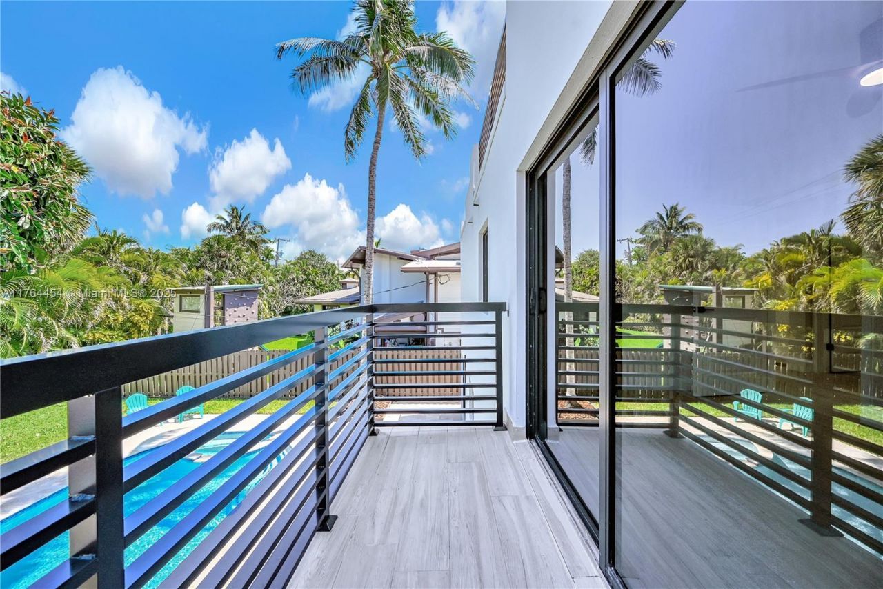 3305 NE 15th St, Fort Lauderdale, FL 33304 Photo