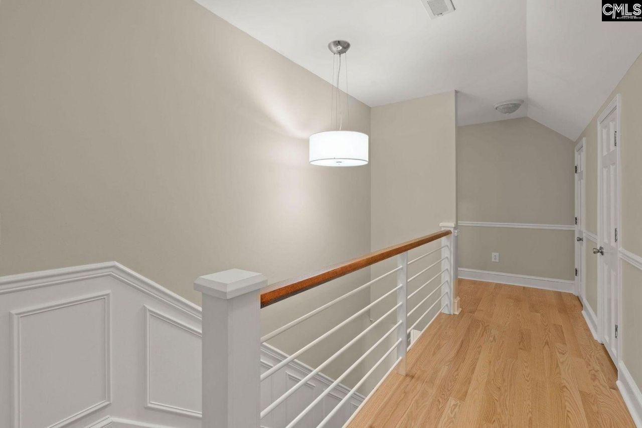 1524 Lee Boulevard Photo 20