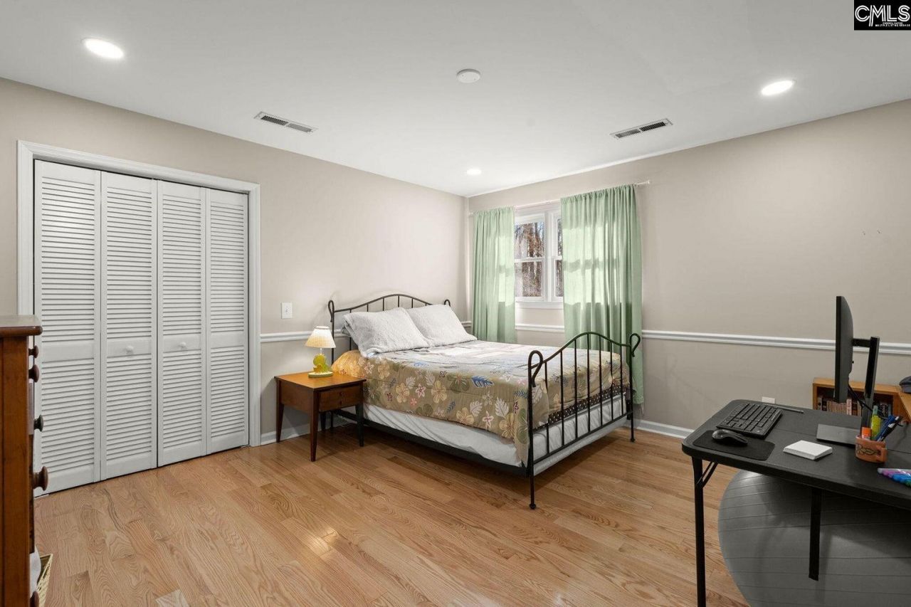 1524 Lee Boulevard Photo 23