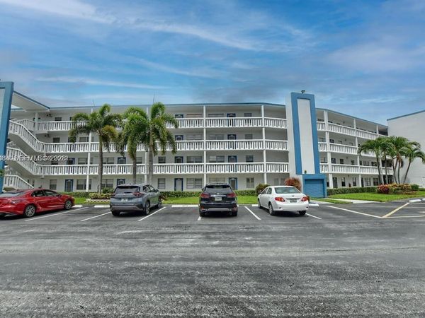 2069 Exeter, Unit D, Boca Raton, FL 33434