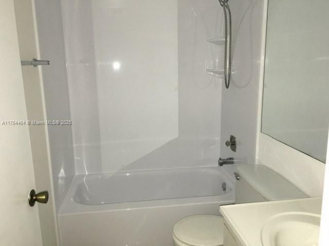 2069 Exeter, Unit D, Boca Raton, FL 33434 Photo