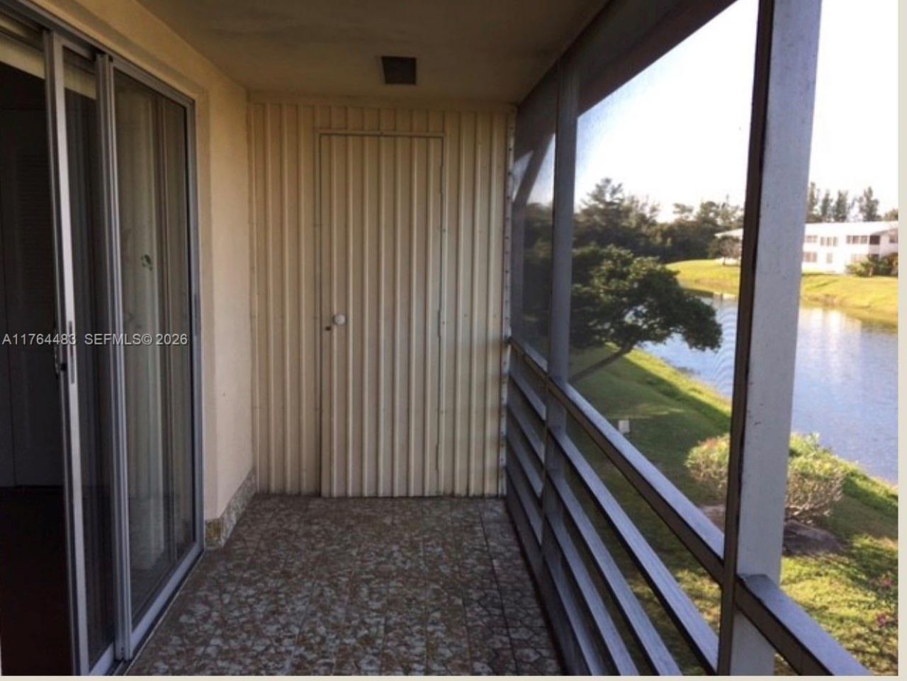 130 Camden, Unit F, West Palm Beach, FL 33417 Photo