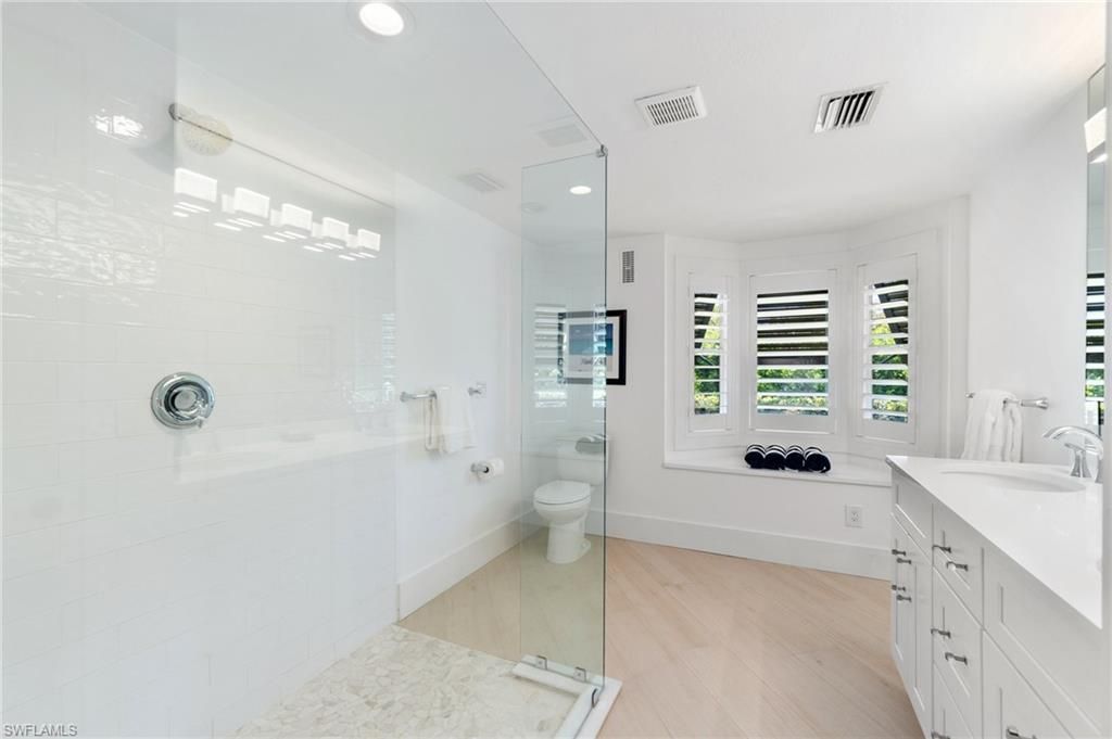 2180 Harbor Ln, Naples, FL 34104 Photo