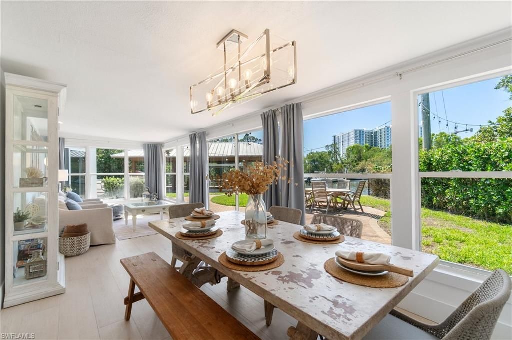 2180 Harbor Ln, Naples, FL 34104 Photo