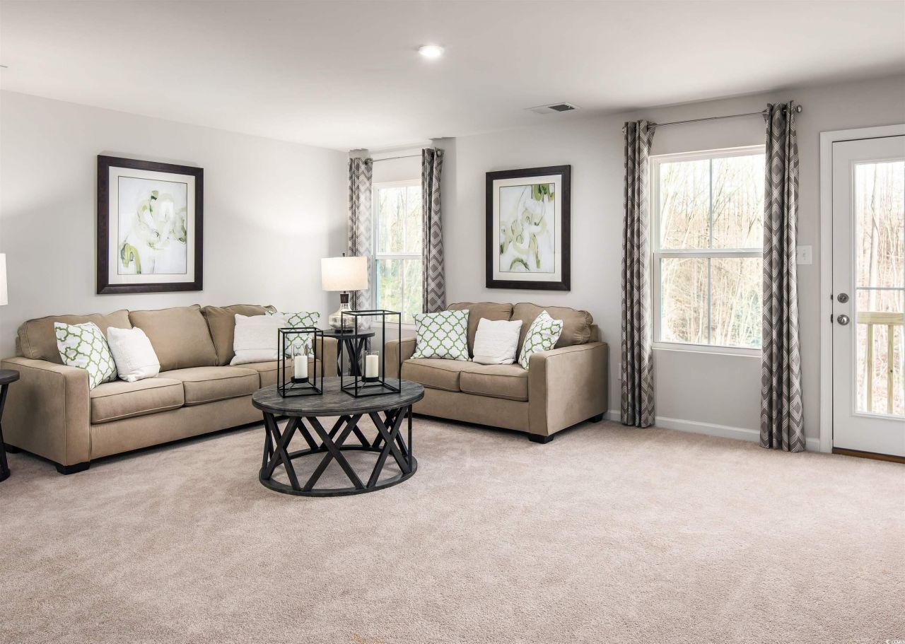 1108 Oak Meadow Dr. Photo 4