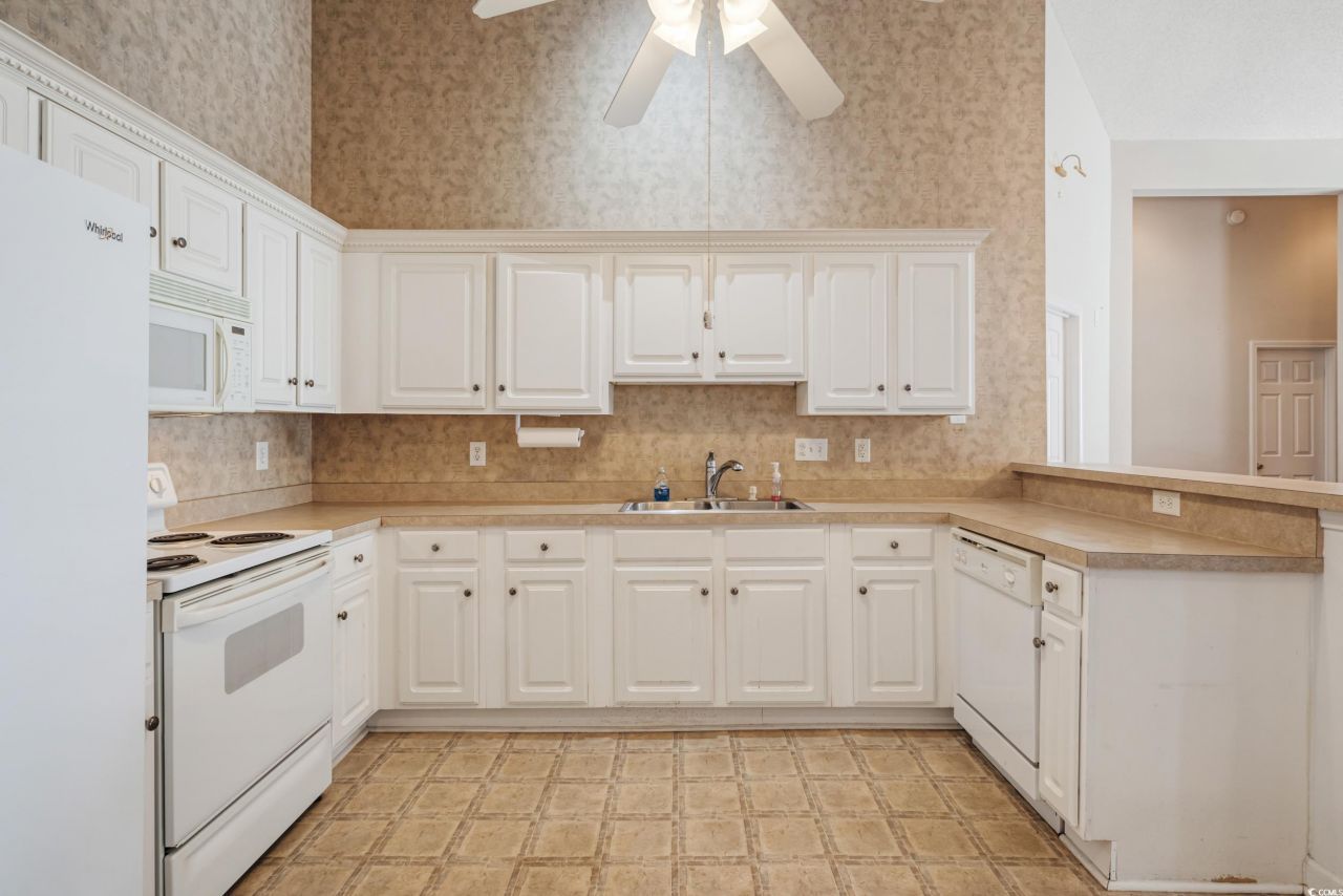 4243 Rivergate Ln. Photo 16