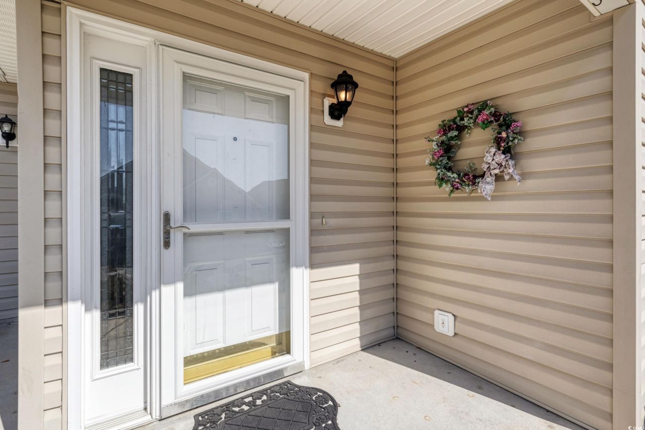 4243 Rivergate Ln. Photo 4