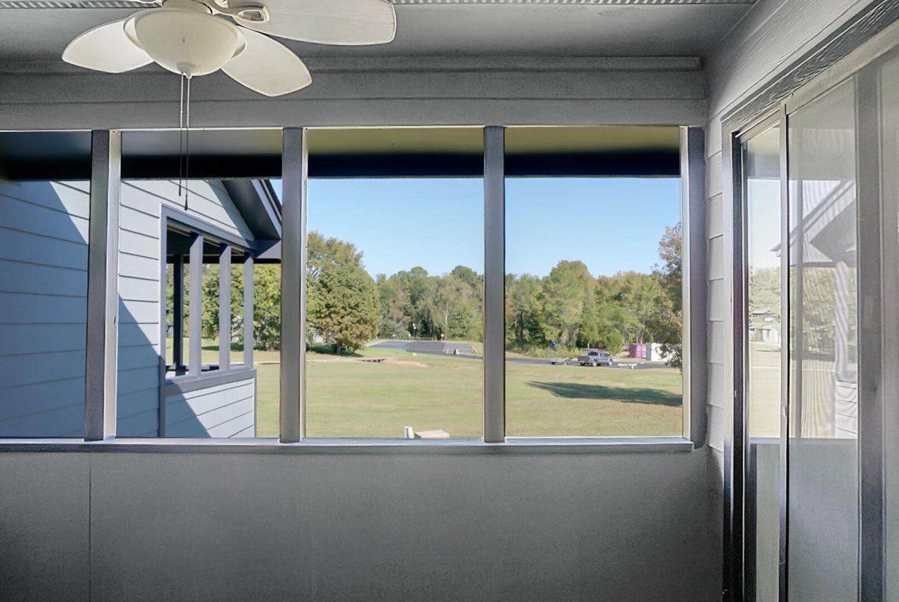 2608 Hidden Cove Drive Photo 10