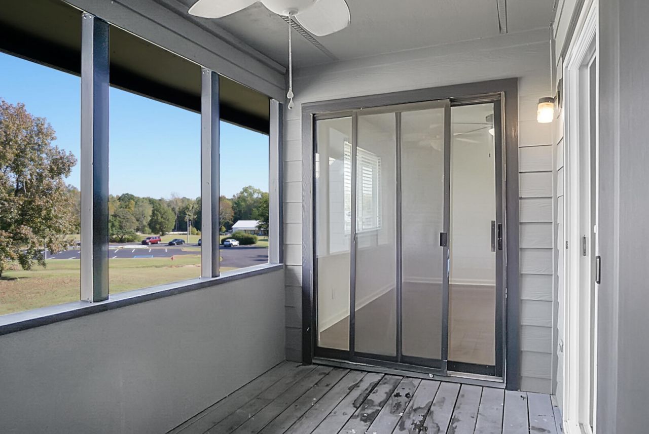 2608 Hidden Cove Drive Photo 11