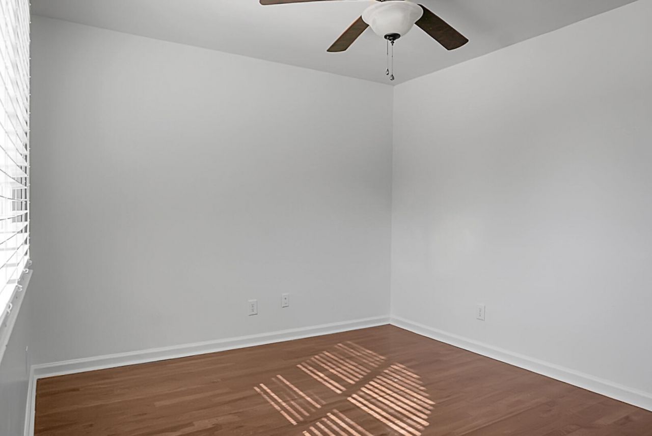 2608 Hidden Cove Drive Photo 28