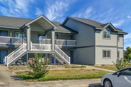 2608 Hidden Cove Drive photo 4