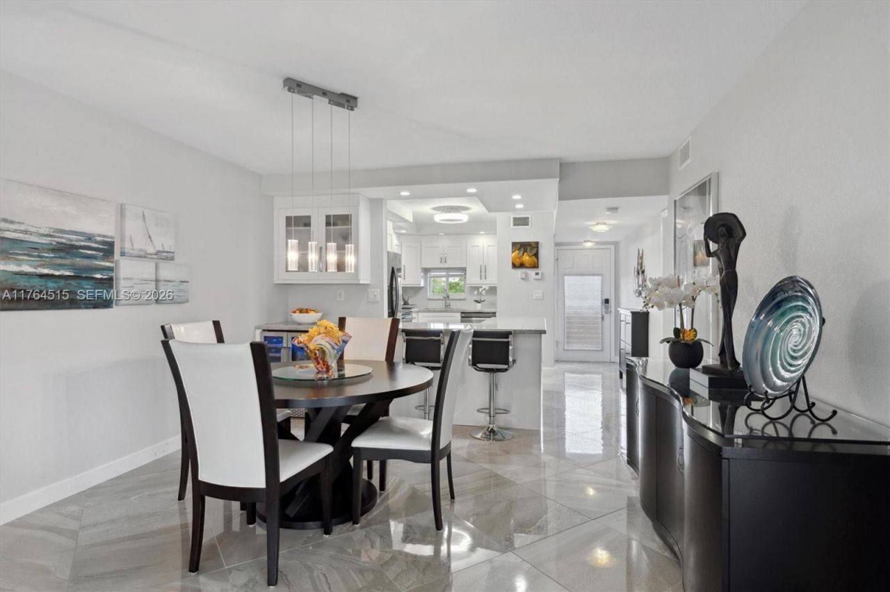 Please Call For Address, Unit 304, Pembroke Pines, FL 33025 Photo